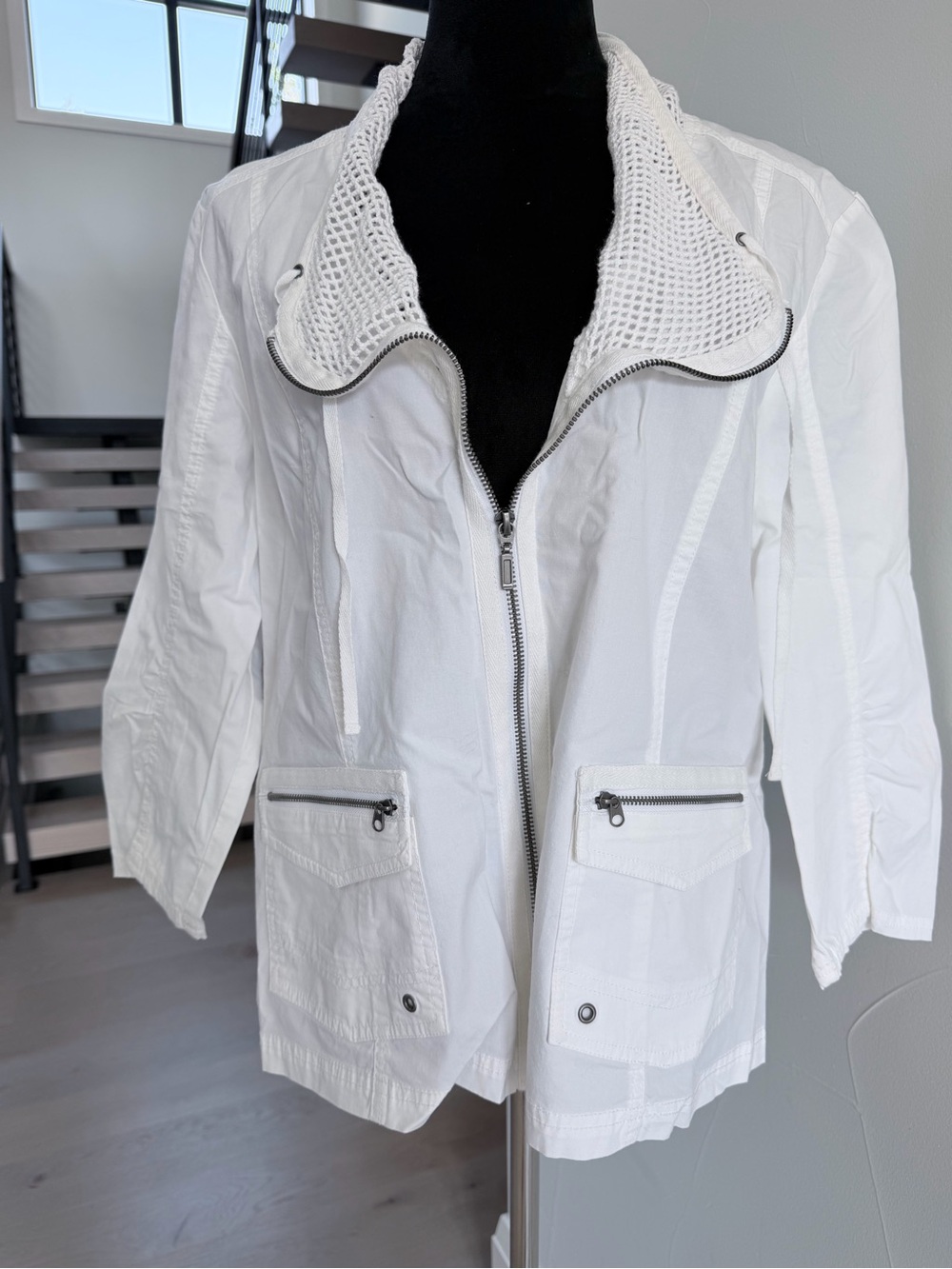 Vintage Tribal White Women's Lightweight Zip Front Jacket w Mesh Collar size 14